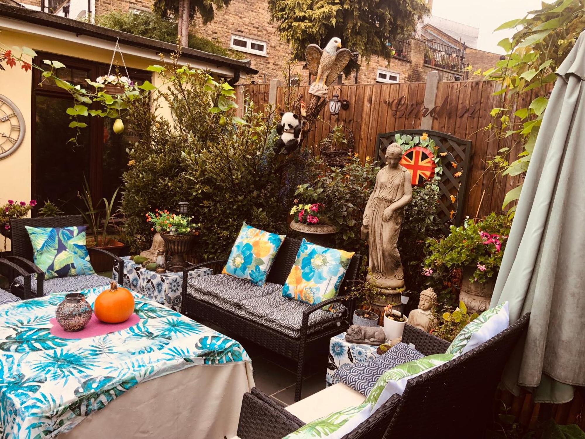 Cheerful 4 Bedroom House With Garden Free Parking London Exterior photo